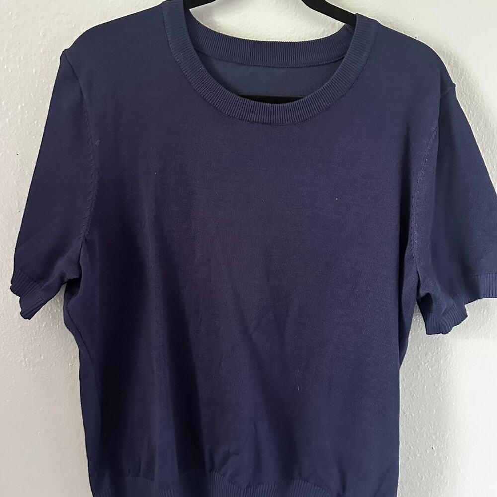 Womens navy blue crewneck sweater